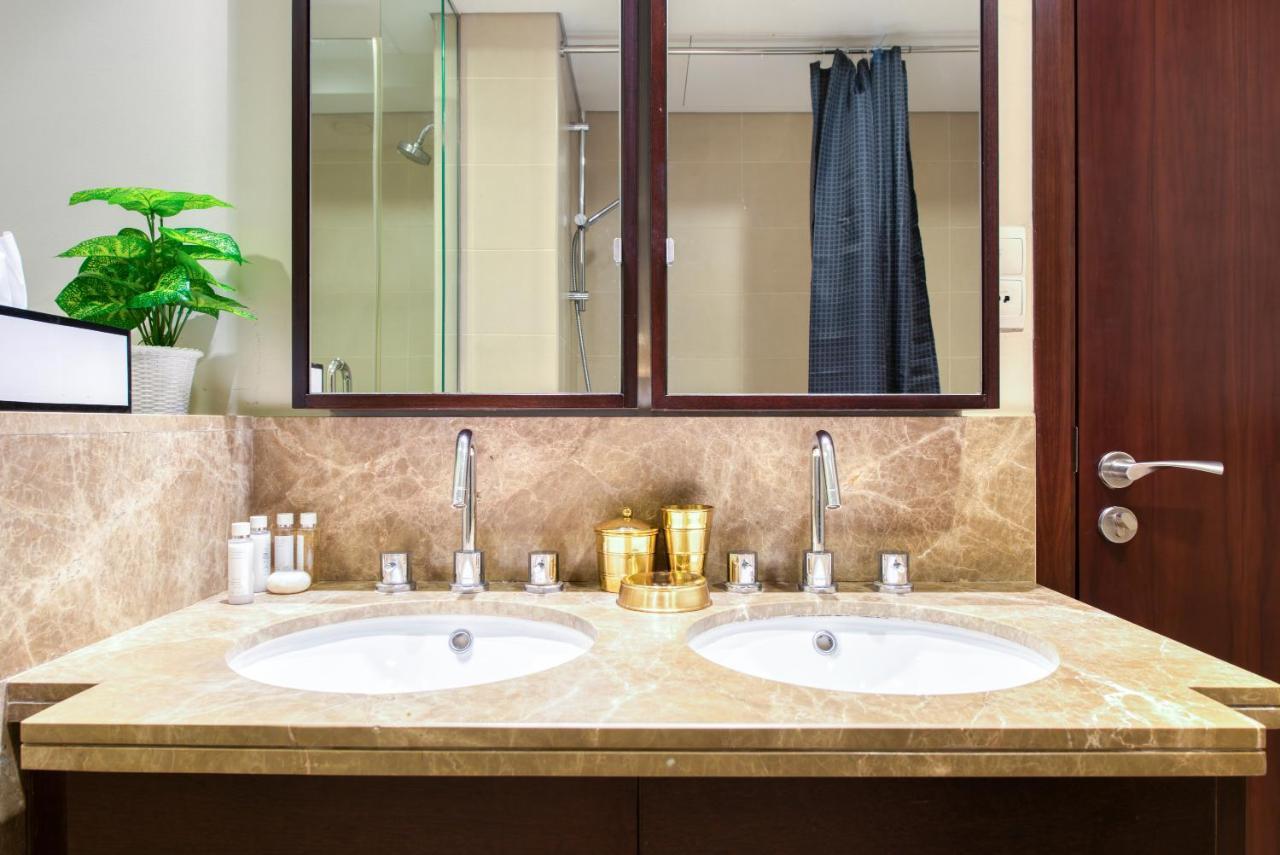 Maison Privee - Radiant Urban Retreat With Iconic Burj Khalifa Vws Dubai Esterno foto